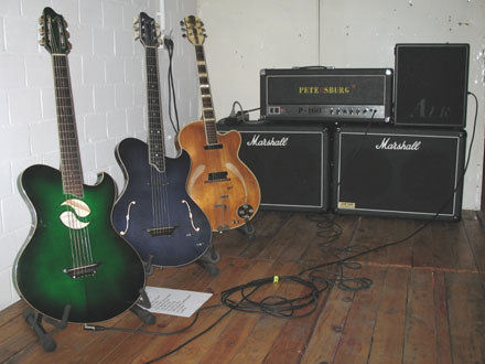 Hugh Featherstone's guitars, Rue Bunte, Berlin, 2006 Hugh Featherstone's guitars, Rue Bunte, Berlin, 2006