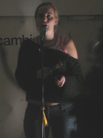 Kimbastian singing at Rue Bunte, Berlin, 2006