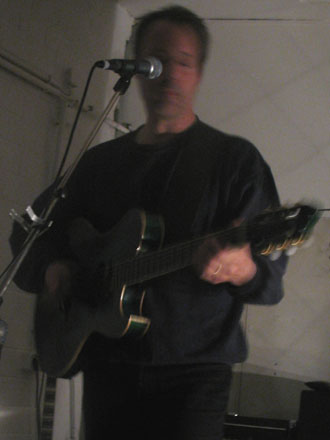 Mood music by Hugh Featherstone at Rue Bunte, Berlin Mood music by Hugh Featherstone at Rue Bunte, Berlin