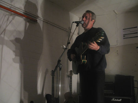 Hugh's shadow sings along at Rue Bunte, Berlin Hugh's shadow sings along at Rue Bunte, Berlin
