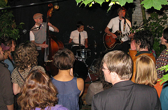 Rue Bunte, 48 Stunden Neuk&ouml;lln 2009 - Zukunft und die Lichter Konzert 