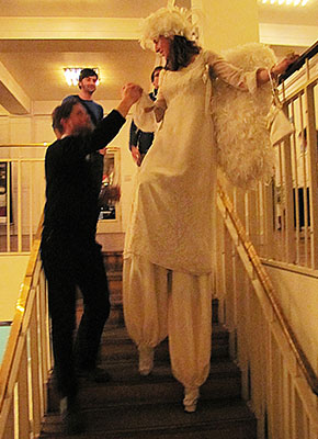 Foyer Fun with Angel Bärbel - photo: David John